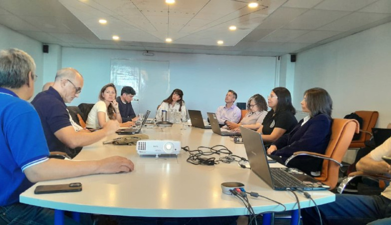 La CAAE analizó proyectos clave y reafirmó el respaldo al sector textil