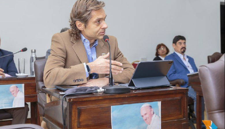 No hubo reunión y el análisis del presupuesto provincial quedó suspenso