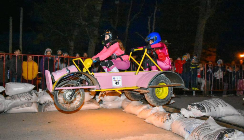 Se prepara la cuarta edición de “Autos Locos” en Tolhuin