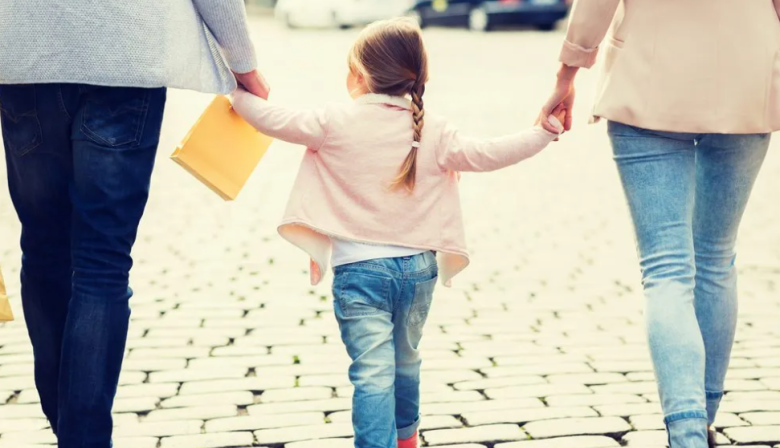 Continúa la búsqueda de familias de acogimiento para garantizar el derecho a vivir en familia