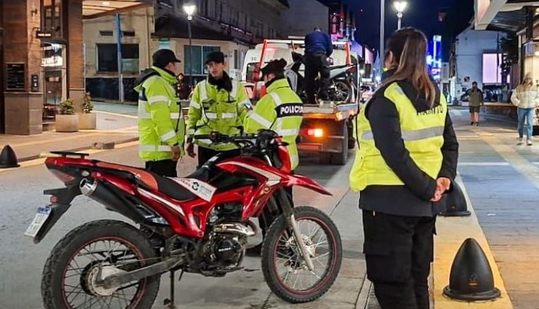 Incautaron cuatro motos en operativo de tránsito nocturno