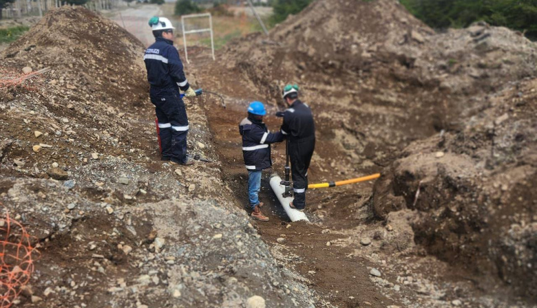 El Municipio avanza con obras de gas para fortalecer a productores de Tolhuin