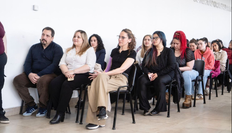 Más de 50 mujeres recibieron sus certificados en oficios no tradicionales