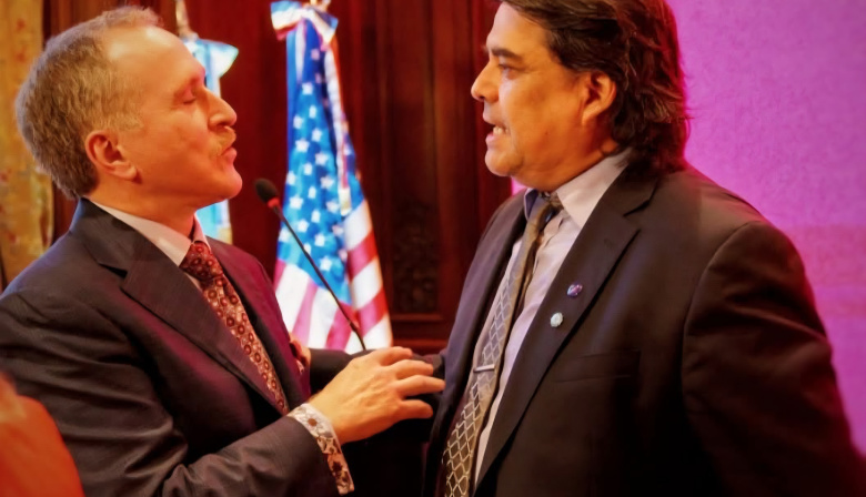 Interés de Estados Unidos en "abrir canales de diálogo" con Tierra del Fuego