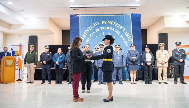 Egresaron oficiales subadjuntores del Servicio Penitenciario