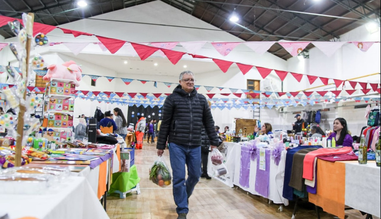 Gobierno celebra las fiestas con ferias en las tres ciudades de la provincia