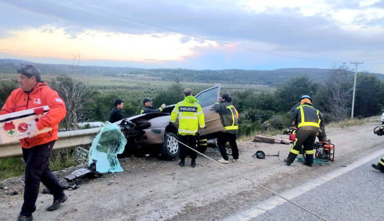 Un hombre resultó con graves heridas tras chocar contra un guardarraíl