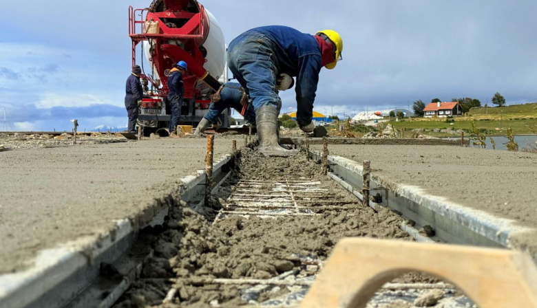 Tras la rescisión bilateral: La Municipalidad se hizo cargo de terminar la obra de la Pasarela Fique