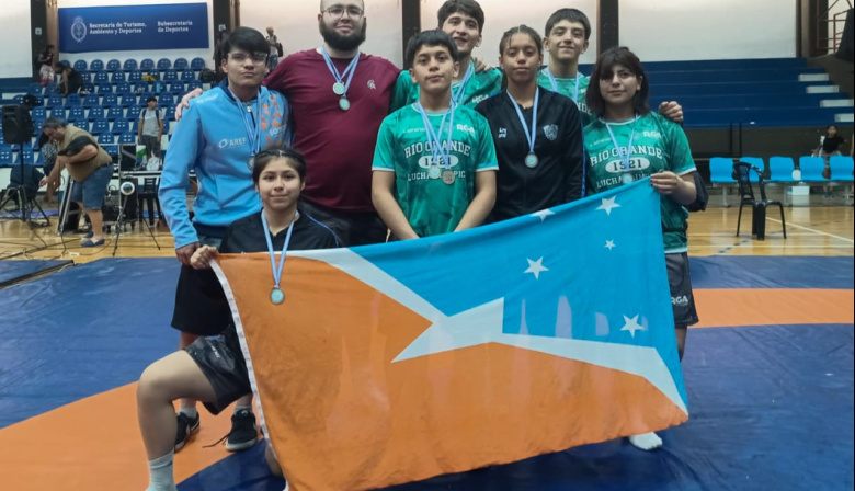 La Lucha completa un 2025 con grandes logros para el deporte fueguino