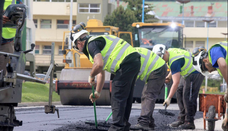 Avanza la repavimentación de las calles Damiana Fique y Gobernador Paz