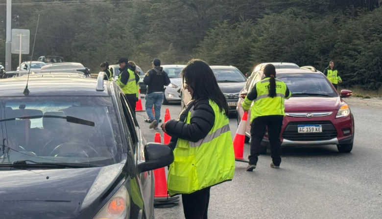 Fuerzas Federales realizaron controles vehiculares con ayuda de la Municipalidad