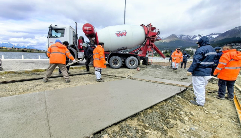 La Municipalidad avanza con los trabajos en la Pasarela Luis Pedro Fique