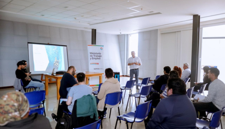 Lanzan capacitación en acuicultura y miticultura para el sector pesquero