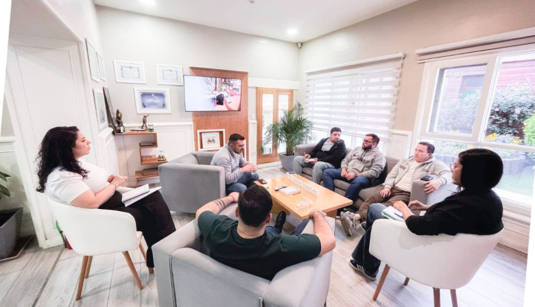 Vuoto recibió a la nueva comisión directiva de APITUR