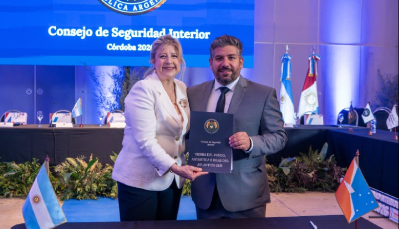 Tierra del Fuego adhiere a convenios nacionales para fortalecer la lucha contra delitos económicos y la busqueda de personas