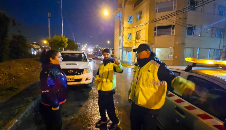 Operativo municipal en distintos puntos de Ushuaia ante las fuertes lluvias