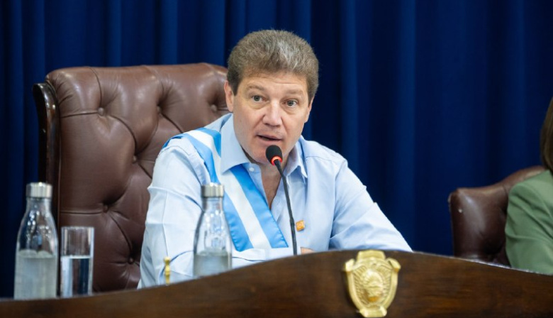 Melella envió el paquete de leyes "impulso fueguino" que incluye educación, ciberseguridad y financiamiento para el estado