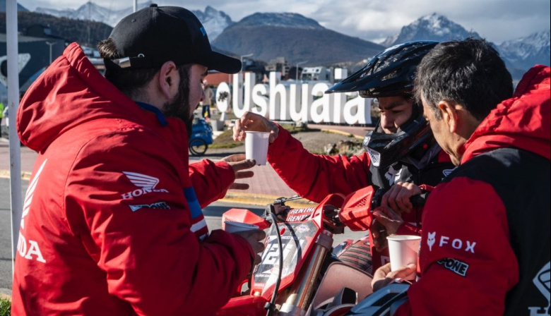 Gavilán destacó el paso de la VTF por Ushuaia y dijo que "la decisión política es acompañar al deporte"