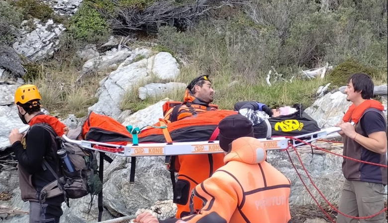 La Prefectura Naval evacuó a una mujer lesionada en el Parque Nacional Tierra del Fuego