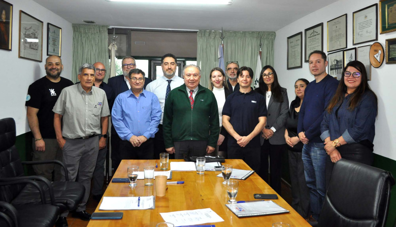 Francisco Álvarez asume el decanato con el desafío de sostener el crecimiento institucional