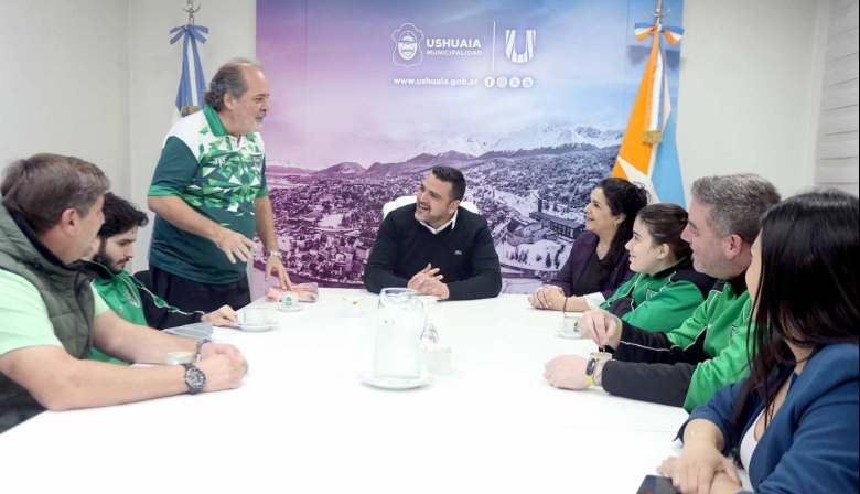 Vuoto recibió al equipo de básquet adaptado del Club Comercio