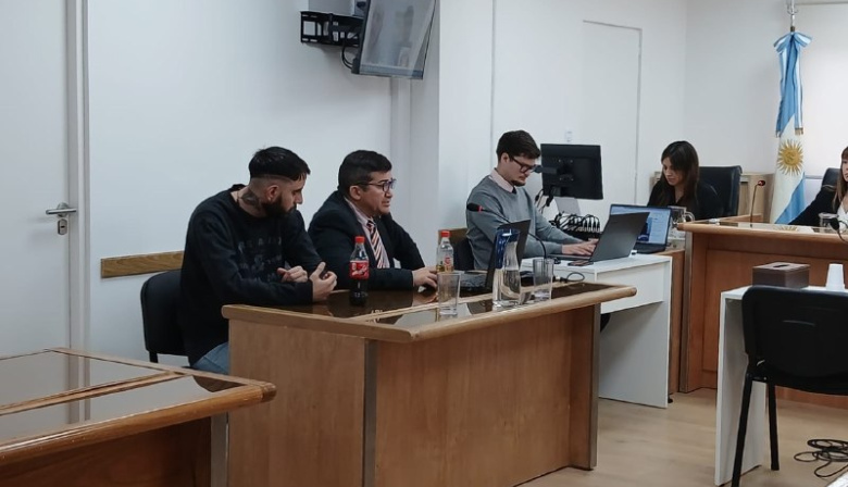 Hoy se conocerá el veredicto en el juicio a tres hombres acusados de agredir a policías