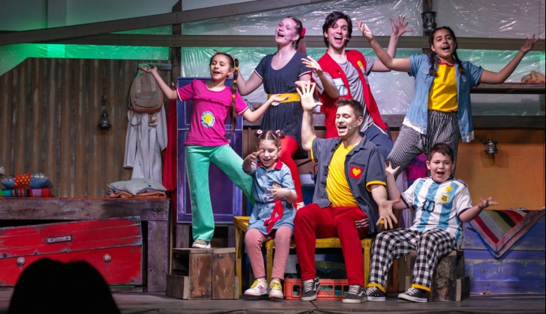 “Derechos Torcidos” vuelve a Ushuaia y se presentará en el Esther Fadul