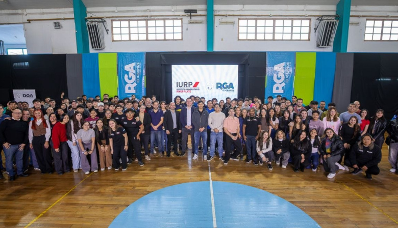 Más de 300 riograndenses iniciaron el ciclo lectivo para el profesorado de Educación Física