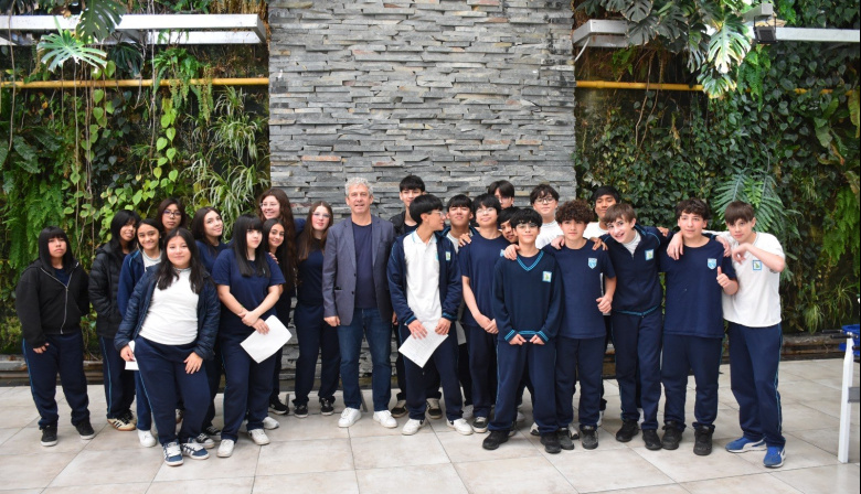 El juez Löffler brindó una charla sobre Derecho Constitucional a estudiantes de nivel secundario  