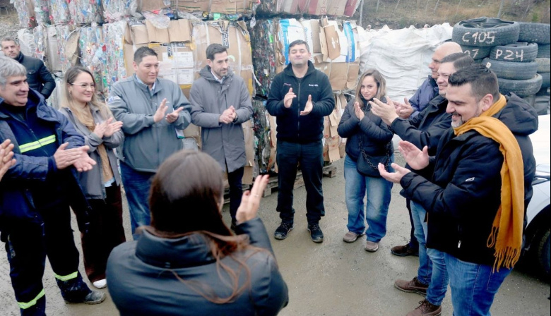 Vuoto recorrió el Centro de Gestión Ambiental y destacó el impacto de la economía circular en Ushuaia