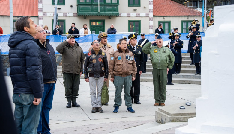 Se realizó el acto de conmemoración del Día de los Derechos Argentinos sobre las Malvinas