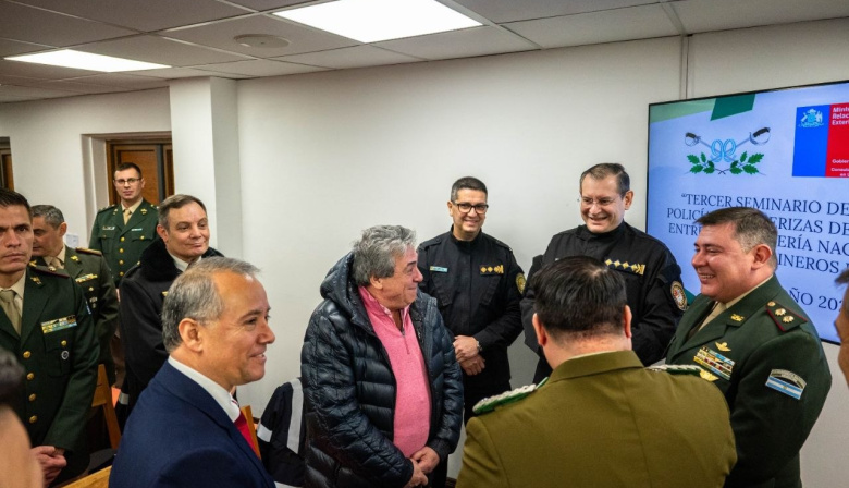 El Municipio participó de la apertura del Seminario de Cooperación de Policías Fronterizos del Extremo Austral
