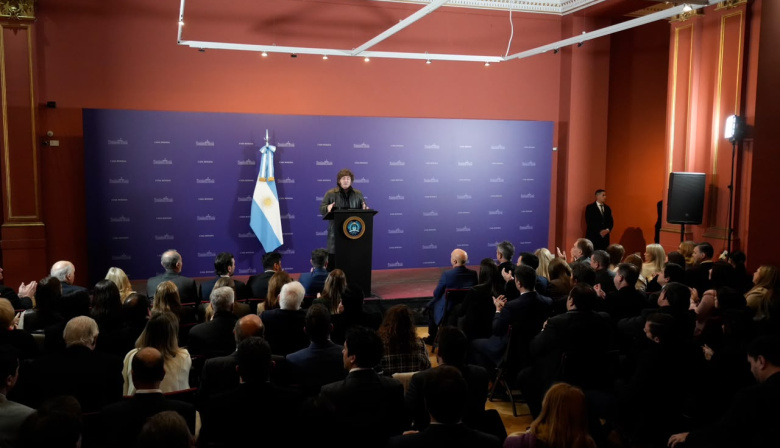El presidente Javier Milei se reunió con diputados y senadores de La Libertad Avanza