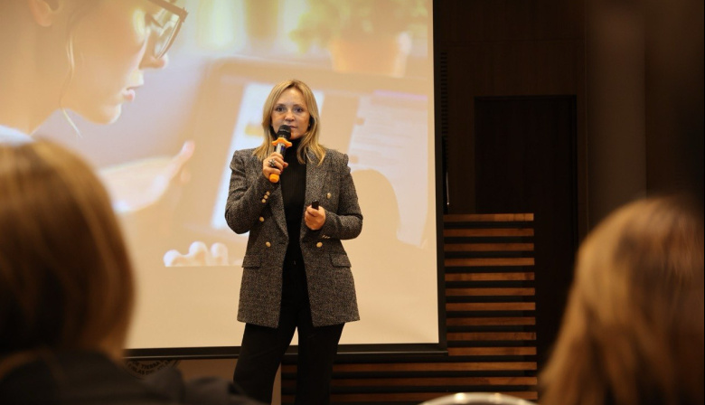 Capacitación sobre acoso en entornos digitales: la doctora Daniela Dupuy disertó en el Poder Judicial