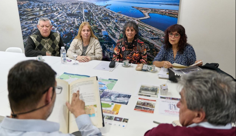 Representantes de la Fundación Cultivar se reunieron con funcionarios municipales