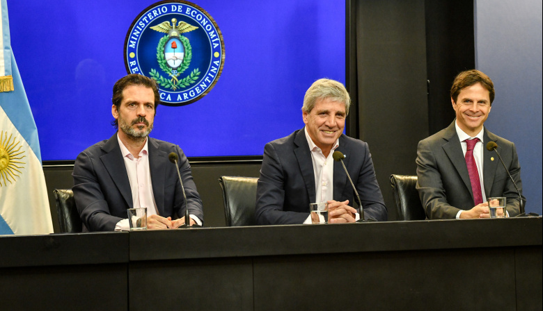 Caputo anunció el Programa de Licitación de Plazos Fijos con Destino a Crédito Hipotecario
