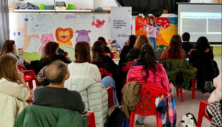 Fortalecen la formación de equipos del sistema de protección de derechos