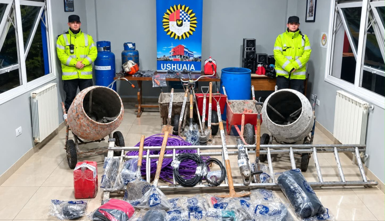 Ushuaia: allanamientos en el Peniel II terminaron con un aprehendido y elementos secuestrados