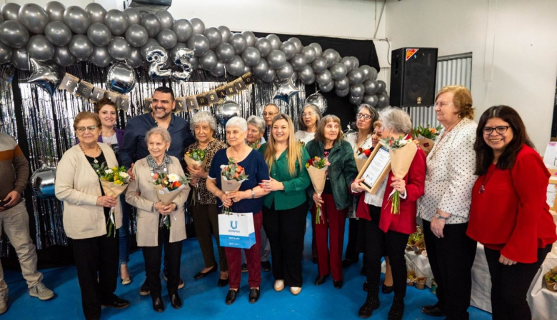 Vuoto encabezó el agasajo por el aniversario del Club de Abuelos "Doña Tránsito"