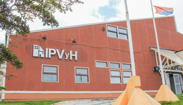 El IPVyH reactiva la construcción de 12 viviendas en Ushuaia
