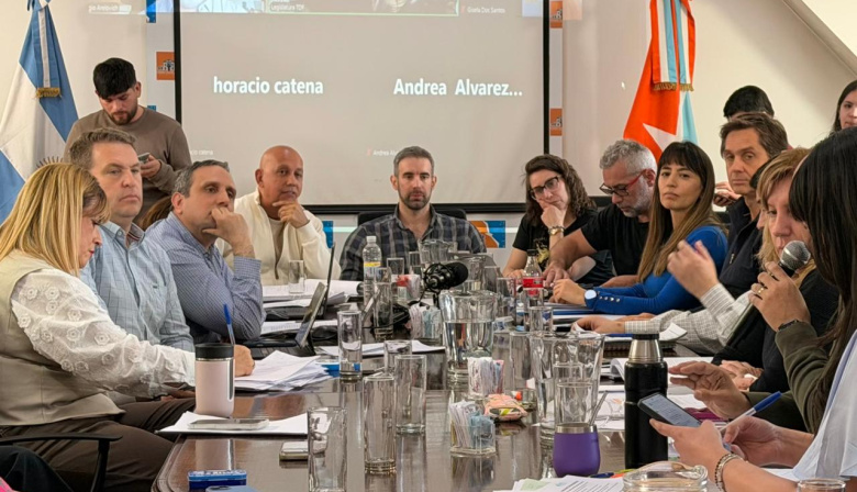 Selzer: "Queda claro que el impuestazo no soluciona la gravísima situación del sistema educativo"