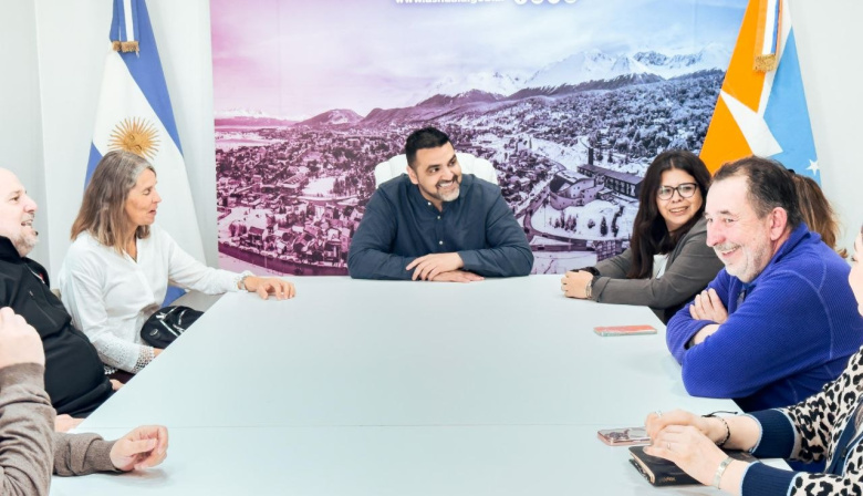 Vuoto recibió a referentes del sector avícola para analizar la producción