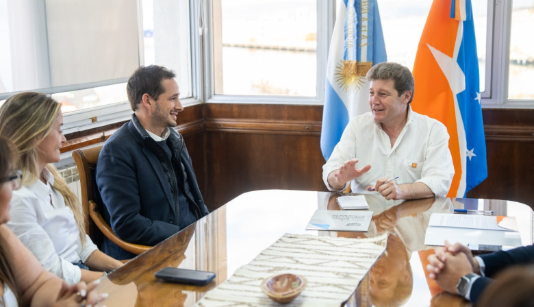 Melella firmó con el FAMP el acuerdo para incrementar la capacidad de producción de agua potable