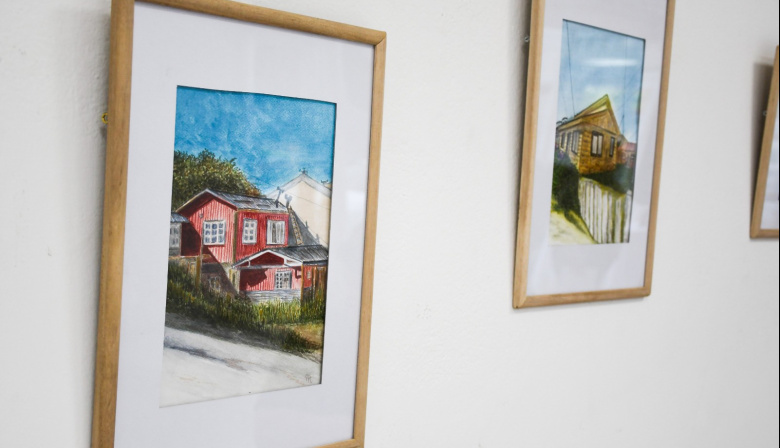 Se inauguró la muestra “Fachadas Fueguinas” en el CCNA Ushuaia 
