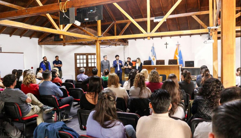 Defensa Civil brindó capacitación sobre prevención sísmica judiciales
