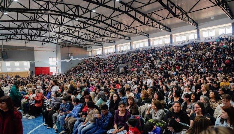 Río Grande celebró el bingo por el mes de las maternidades