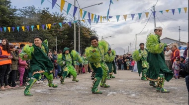 La Municipalidad llevó adelante los "Carnavales Barriales" en el barrio Kaupén