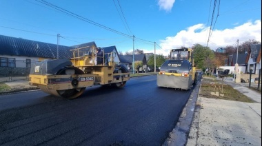 El Municipio pavimentó la calle Del Cielo