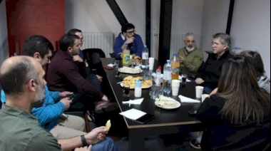 El Rectorado UNTDF realizó un desayuno de trabajo con periodistas de Ushuaia