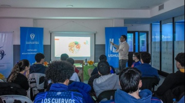 Con el acompañamiento del IMD se realzó una charla sobre nutrición en el deporte